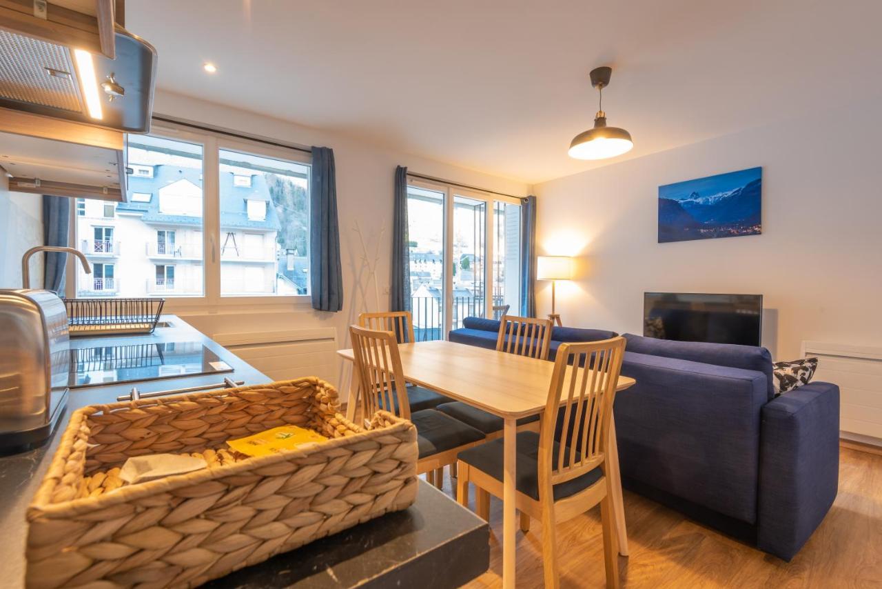 Appartement Terrasse - Telecabine 2Min - Thermes 4Min - Tout Equipe كوتيريه المظهر الخارجي الصورة